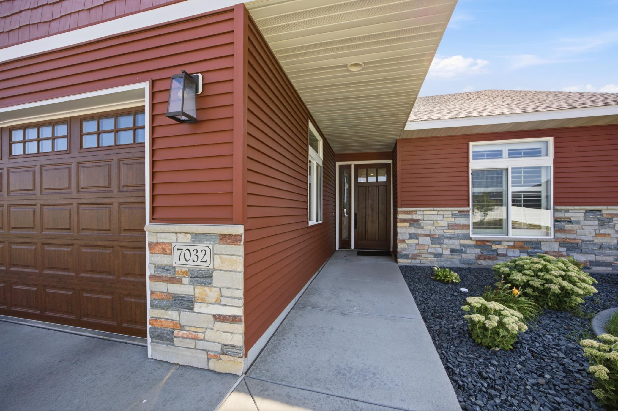 2018 single family home for sale at 7032 26th Street S in Fargo, ND — 3 bed, 2 bath (photo 3 of 46)
