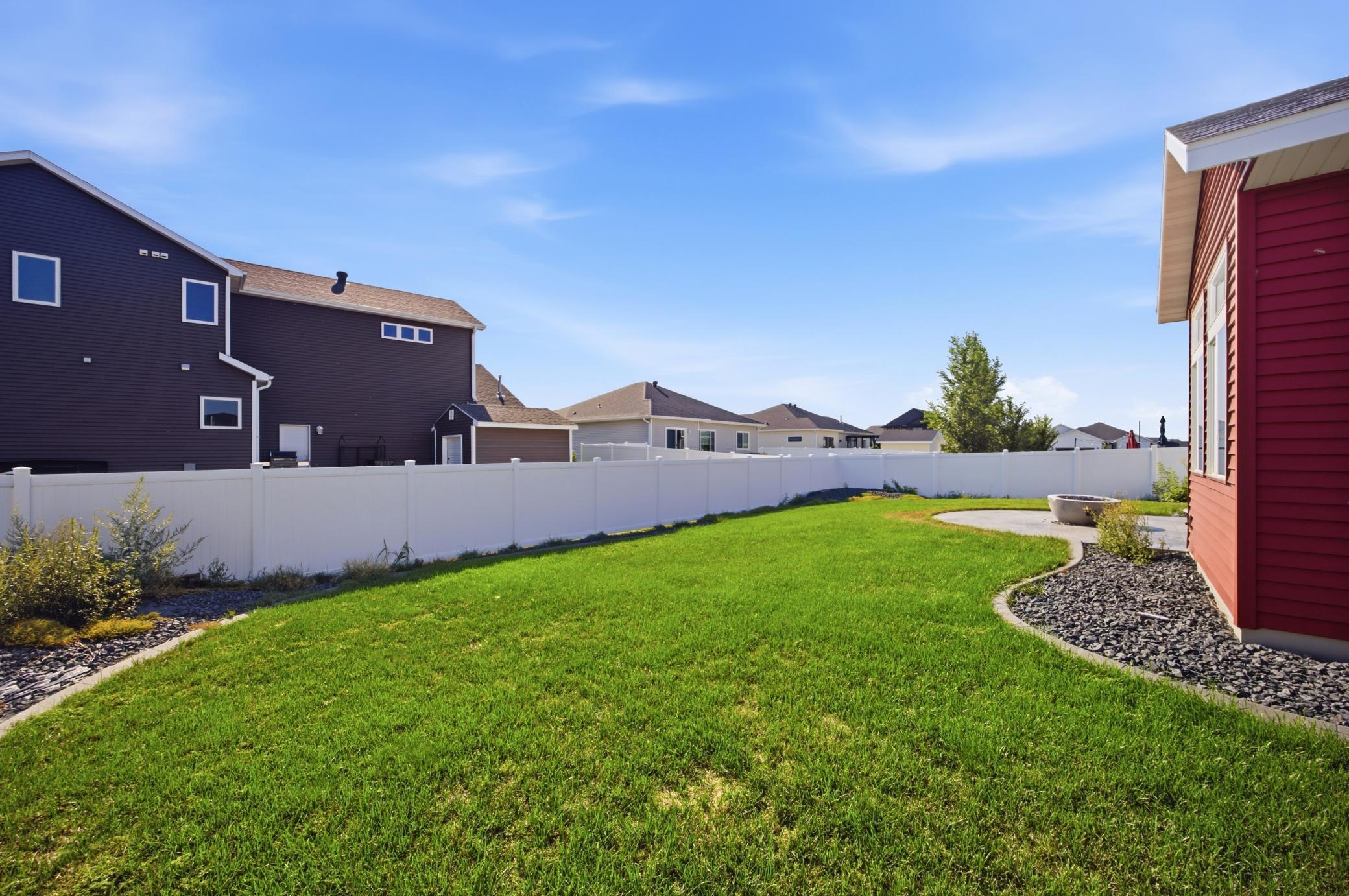 2018 single family home for sale at 7032 26th Street S in Fargo, ND — 3 bed, 2 bath (photo 36 of 46)