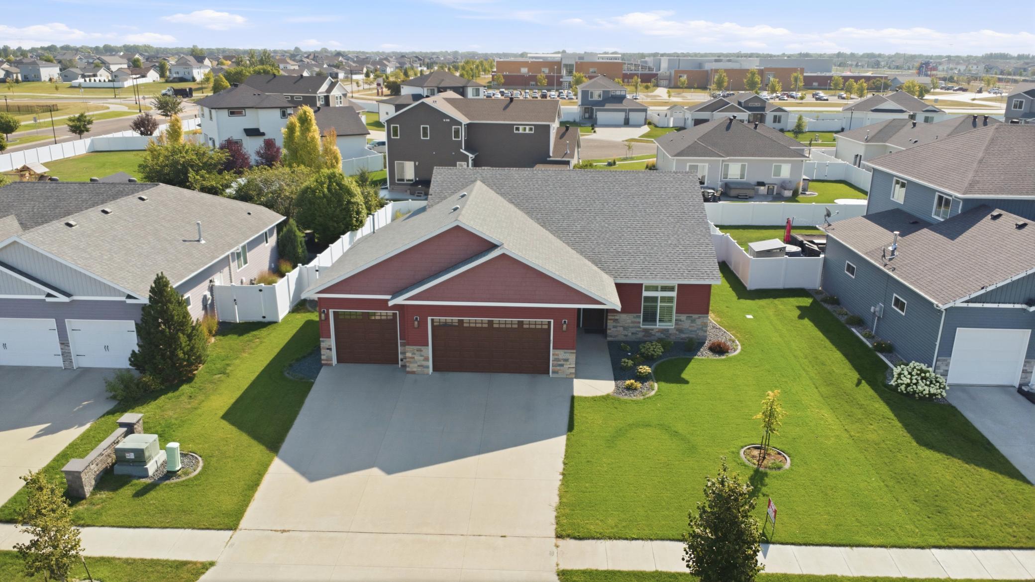 2018 single family home for sale at 7032 26th Street S in Fargo, ND — 3 bed, 2 bath (photo 40 of 46)