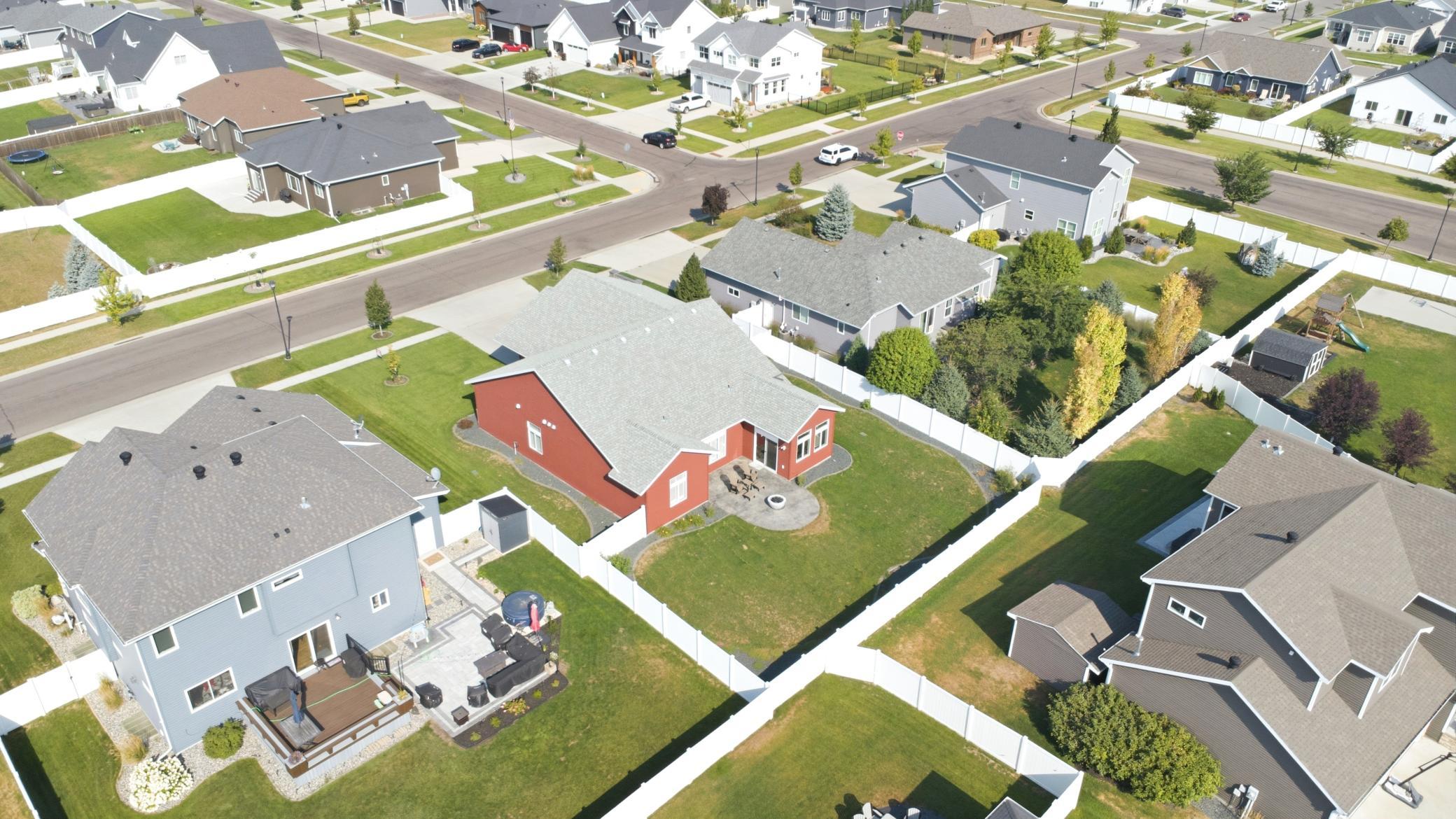 2018 single family home for sale at 7032 26th Street S in Fargo, ND — 3 bed, 2 bath (photo 44 of 46)