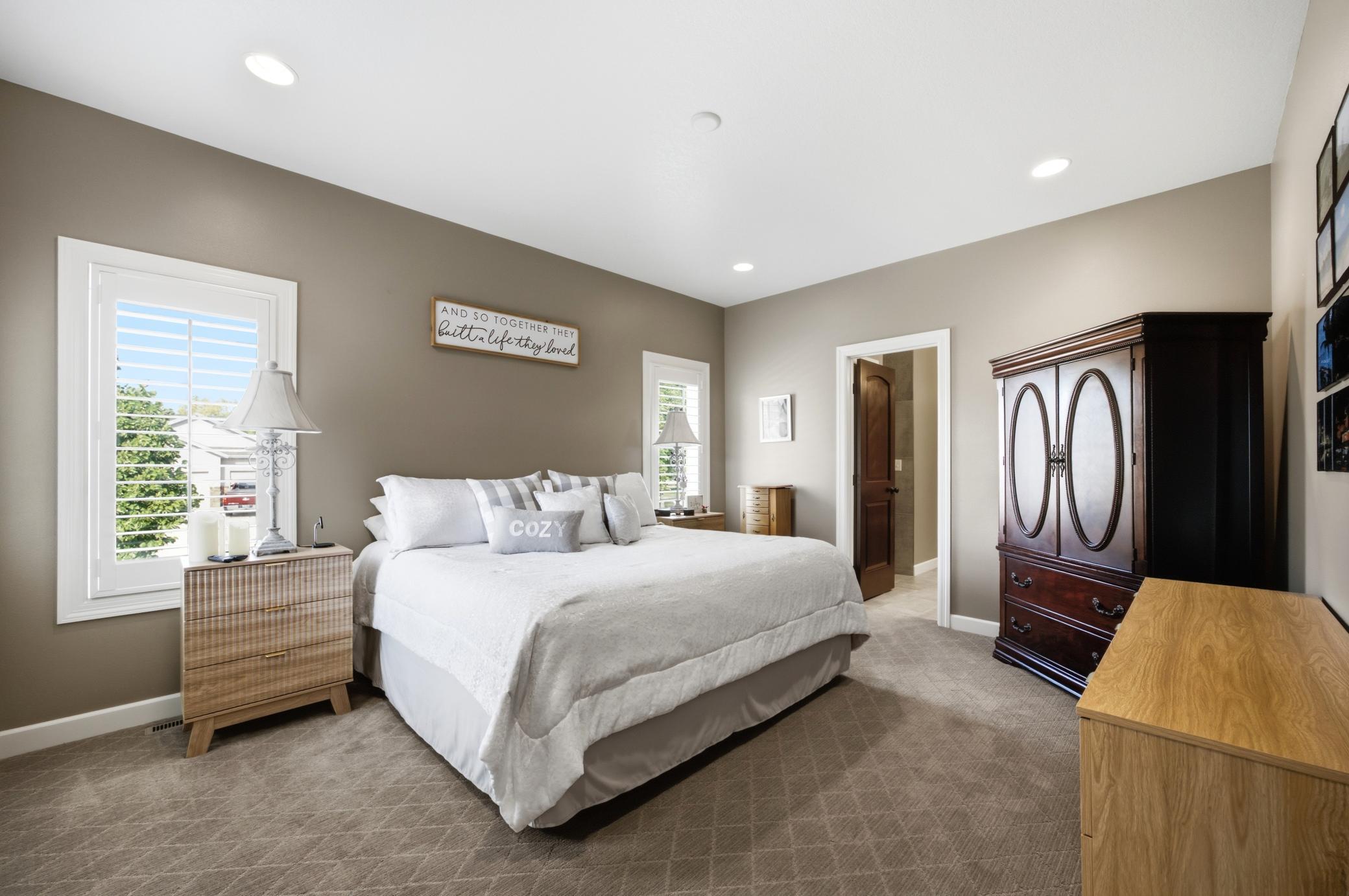 2013 single family home for sale at 6132 14th Street S in Fargo, ND — 6 bed, 3 bath (photo 27 of 66)