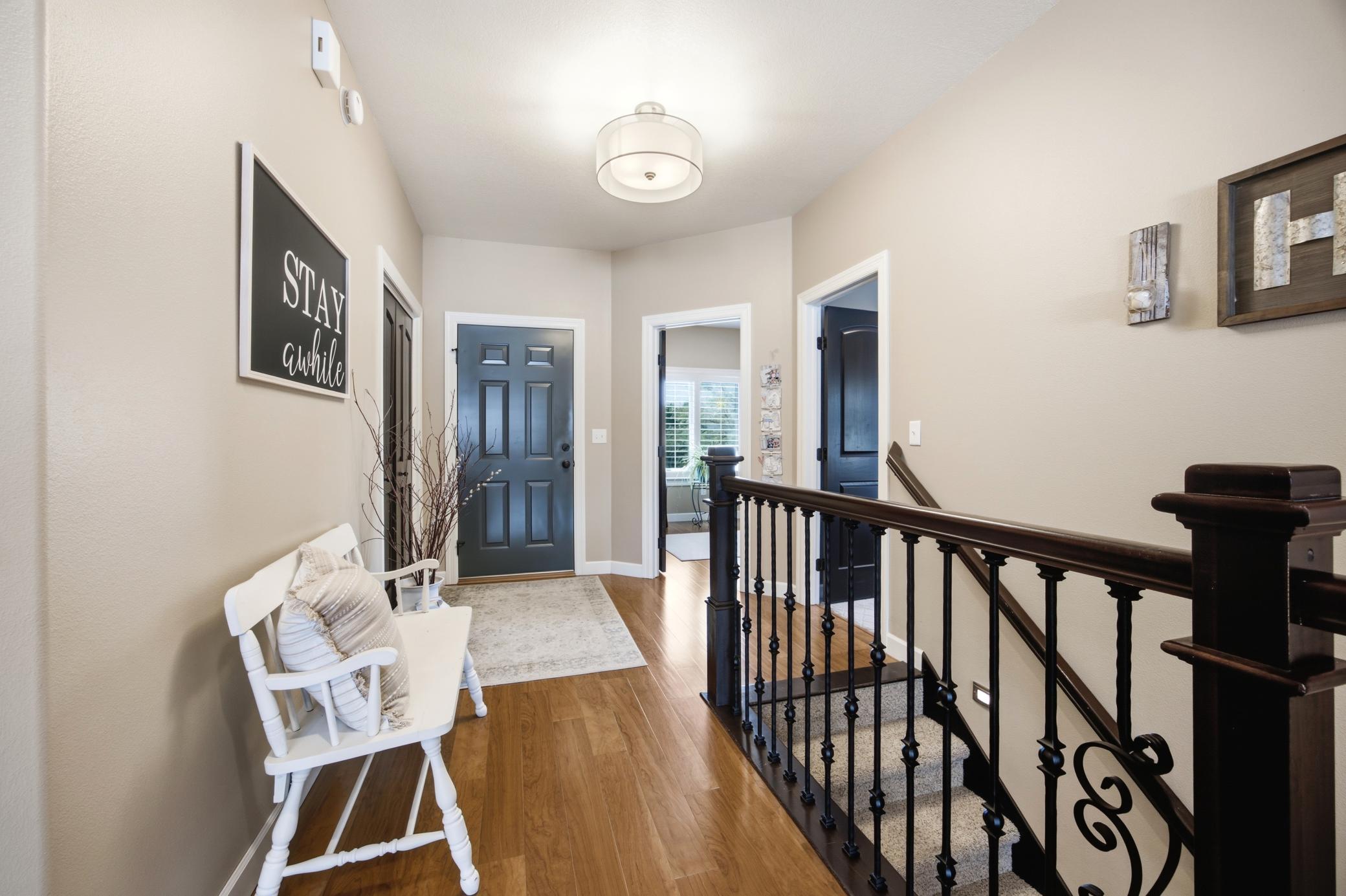 2013 single family home for sale at 6132 14th Street S in Fargo, ND — 6 bed, 3 bath (photo 9 of 66)