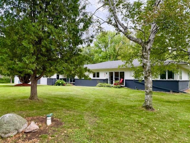1994 single family home for sale at 1329 Isleview Road in Grand Rapids, MN — 3 bed, 2 bath (photo 2 of 43)