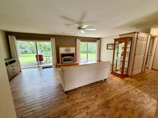 1994 single family home for sale at 1329 Isleview Road in Grand Rapids, MN — 3 bed, 2 bath (photo 16 of 43)