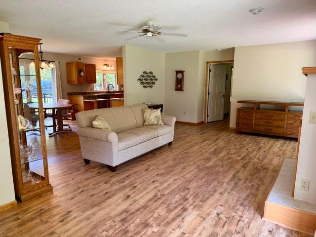 1994 single family home for sale at 1329 Isleview Road in Grand Rapids, MN — 3 bed, 2 bath (photo 18 of 43)