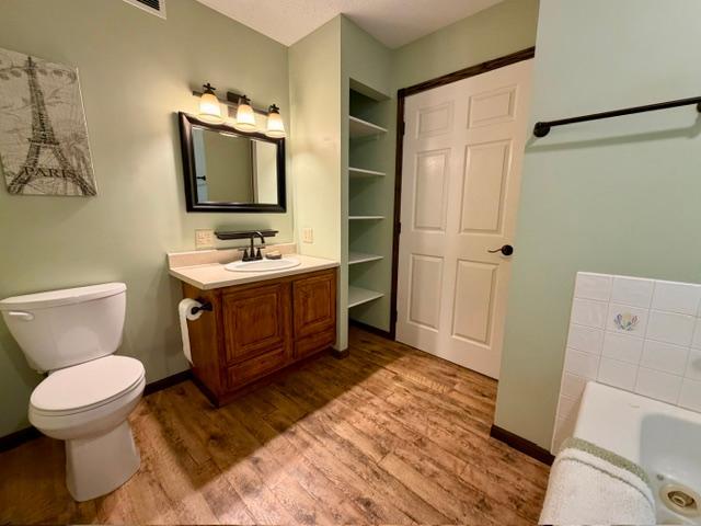 1994 single family home for sale at 1329 Isleview Road in Grand Rapids, MN — 3 bed, 2 bath (photo 23 of 43)