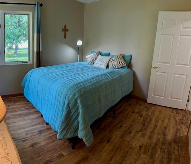 1994 single family home for sale at 1329 Isleview Road in Grand Rapids, MN — 3 bed, 2 bath (photo 26 of 43)