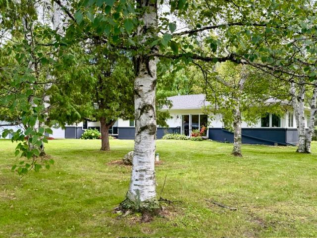 1994 single family home for sale at 1329 Isleview Road in Grand Rapids, MN — 3 bed, 2 bath (photo 35 of 43)