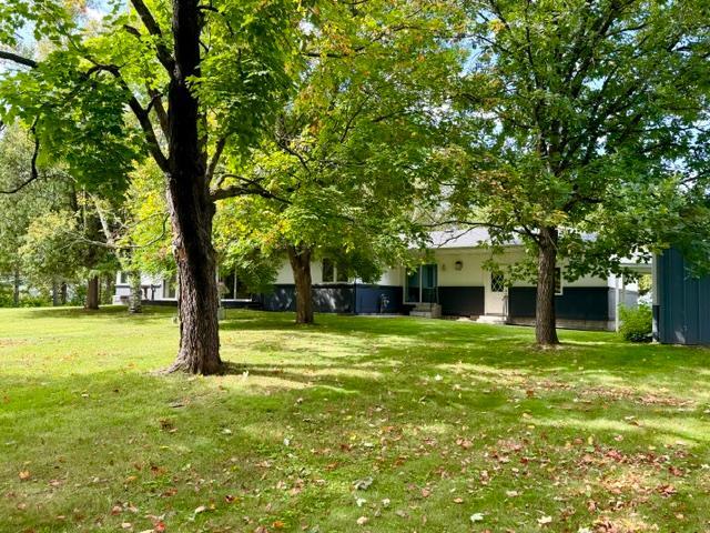 1994 single family home for sale at 1329 Isleview Road in Grand Rapids, MN — 3 bed, 2 bath (photo 38 of 43)