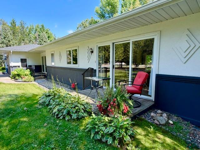 1994 single family home for sale at 1329 Isleview Road in Grand Rapids, MN — 3 bed, 2 bath (photo 5 of 43)