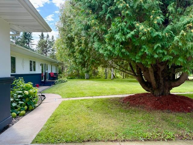 1994 single family home for sale at 1329 Isleview Road in Grand Rapids, MN — 3 bed, 2 bath (photo 41 of 43)