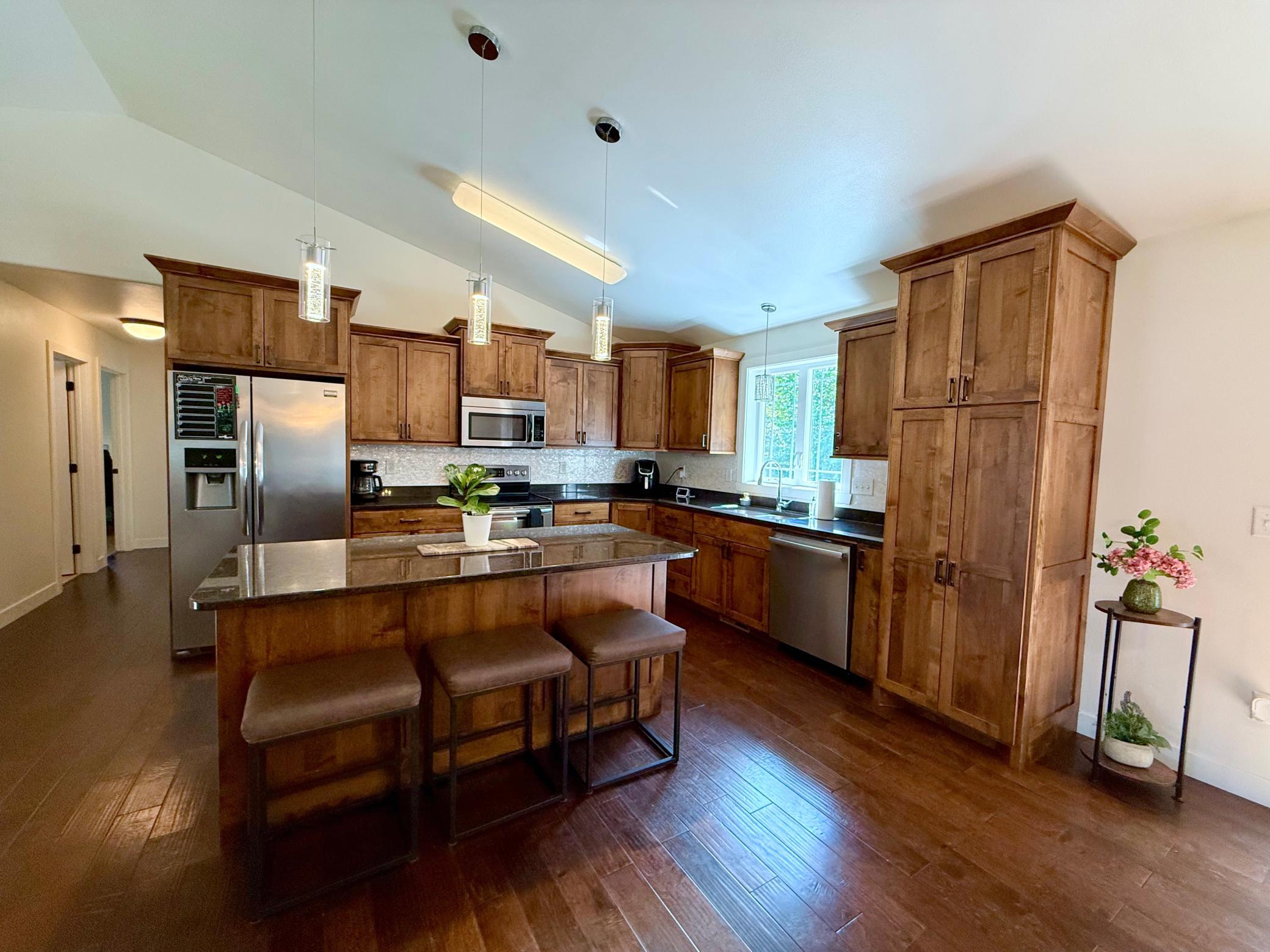 2013 single family home for sale at 863 Whitetail Lane in Detroit Lakes, MN — 4 bed, 3 bath (photo 11 of 31)