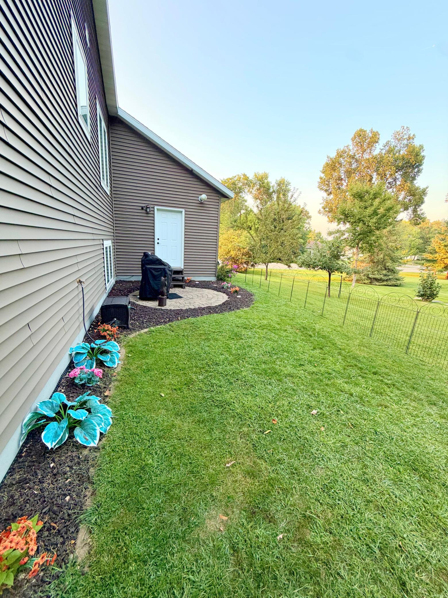 2013 single family home for sale at 863 Whitetail Lane in Detroit Lakes, MN — 4 bed, 3 bath (photo 30 of 31)