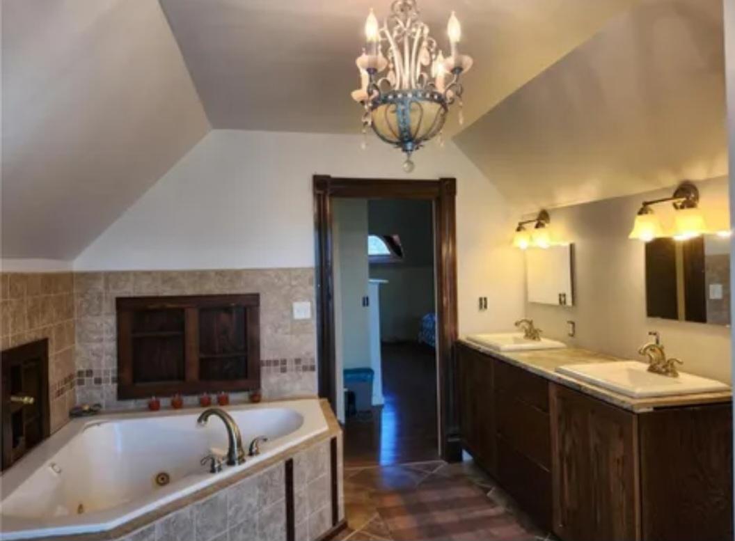 1898 single family home for sale at 21 3rd Street E, Unit 1960 in Ada, MN — 4 bed, 4 bath (photo 35 of 48)
