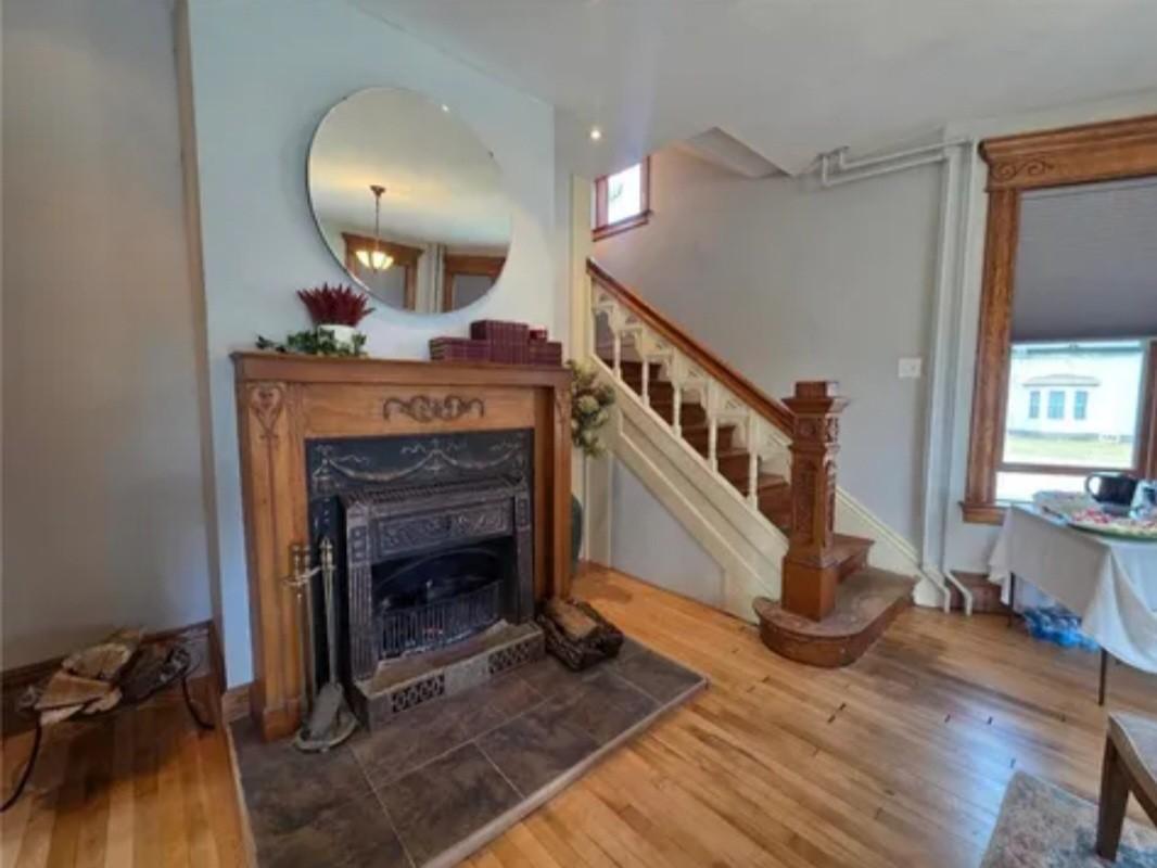 1898 single family home for sale at 21 3rd Street E, Unit 1960 in Ada, MN — 4 bed, 4 bath (photo 6 of 48)