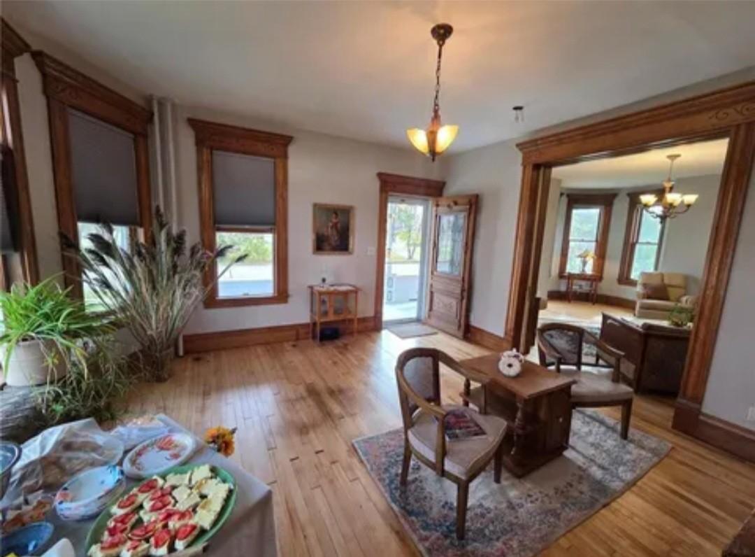 1898 single family home for sale at 21 3rd Street E, Unit 1960 in Ada, MN — 4 bed, 4 bath (photo 7 of 48)