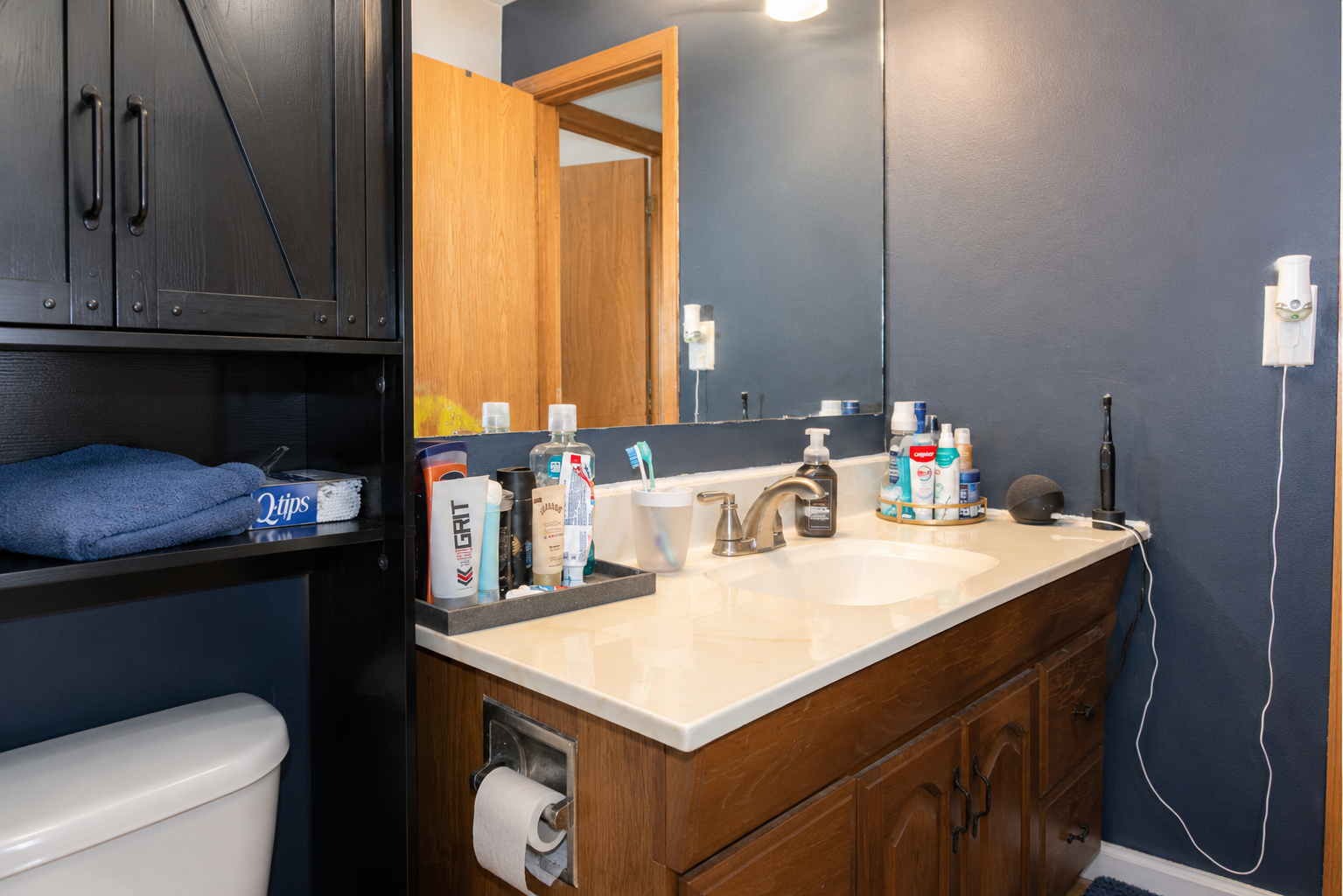 1971 twin home for sale at 731 27th Street N in Fargo, ND — 2 bed, 1 bath (photo 17 of 27)