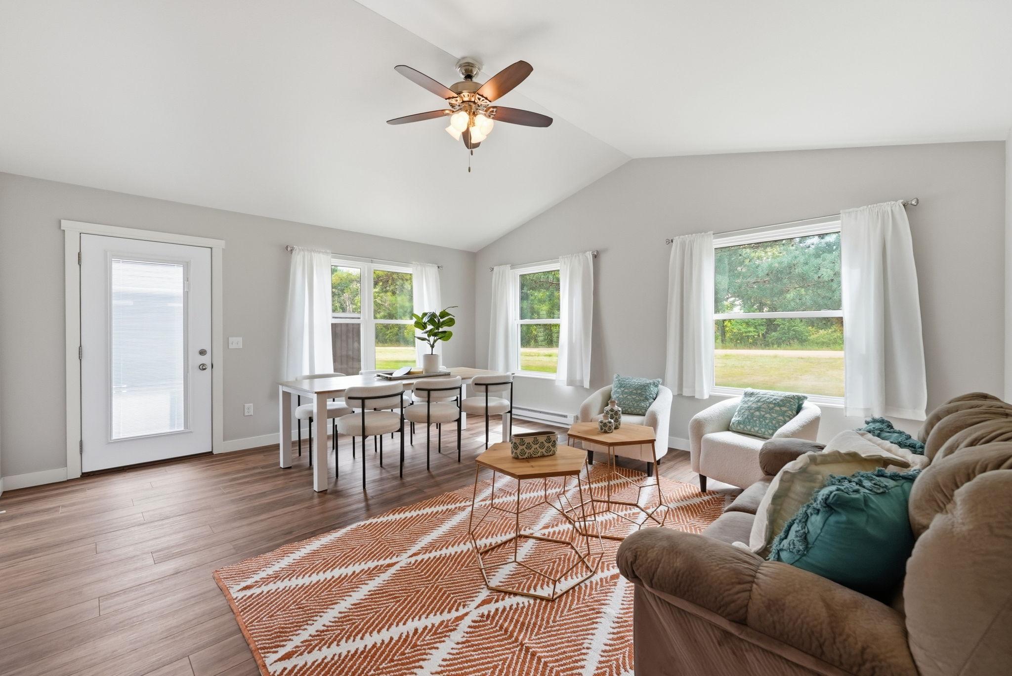 2017 townhouse for sale at 357 Old Glory Drive NE in Alexandria, MN — 2 bed, 3 bath (photo 23 of 33)