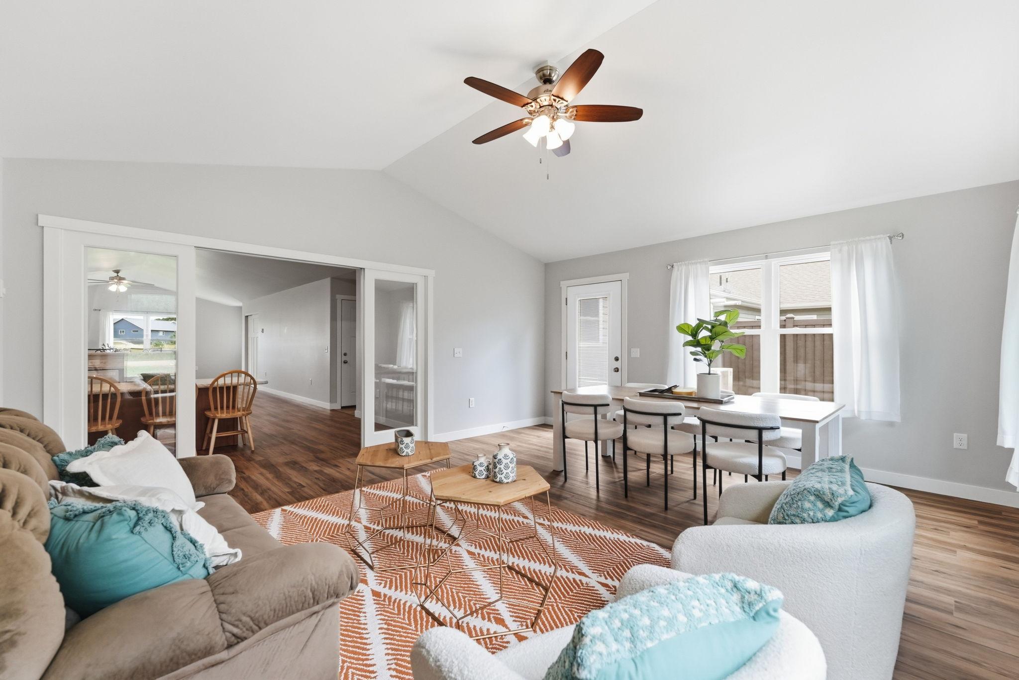 2017 townhouse for sale at 357 Old Glory Drive NE in Alexandria, MN — 2 bed, 3 bath (photo 26 of 33)