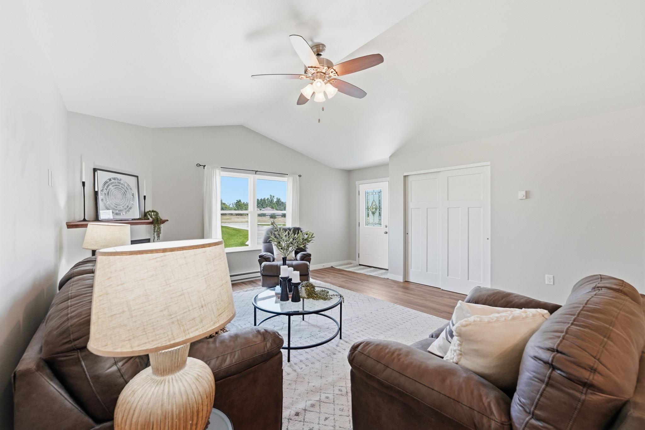 2017 townhouse for sale at 357 Old Glory Drive NE in Alexandria, MN — 2 bed, 3 bath (photo 8 of 33)