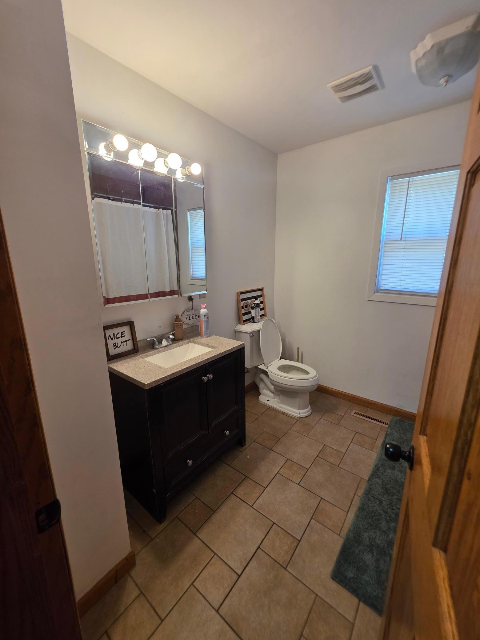 1954 single family home for sale at 434 5th Street SW in Perham, MN — 5 bed, 3 bath (photo 3 of 5)