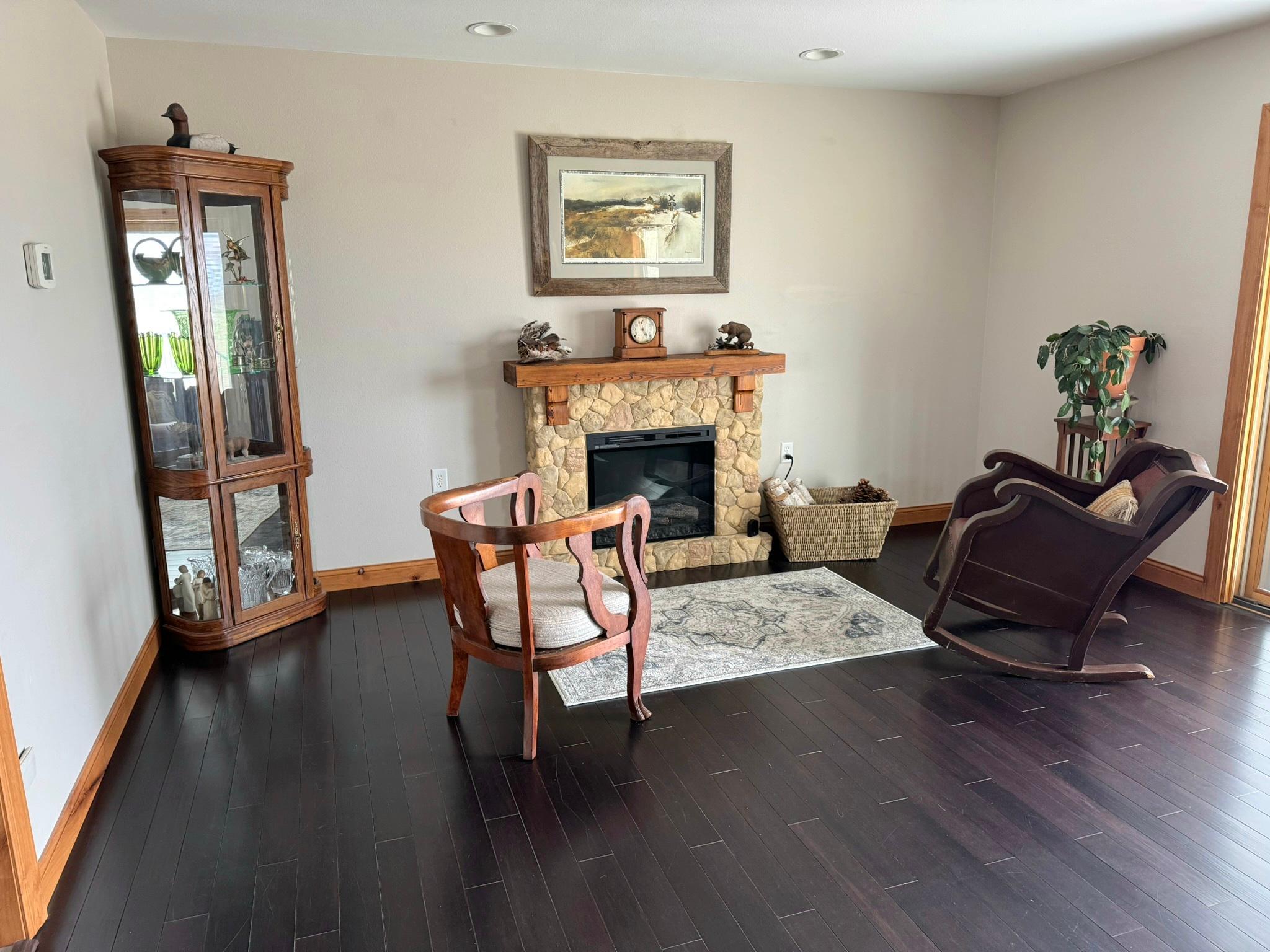 1979 single family home for sale at 175 250th Street N in Hawley, MN — 5 bed, 4 bath (photo 16 of 40)
