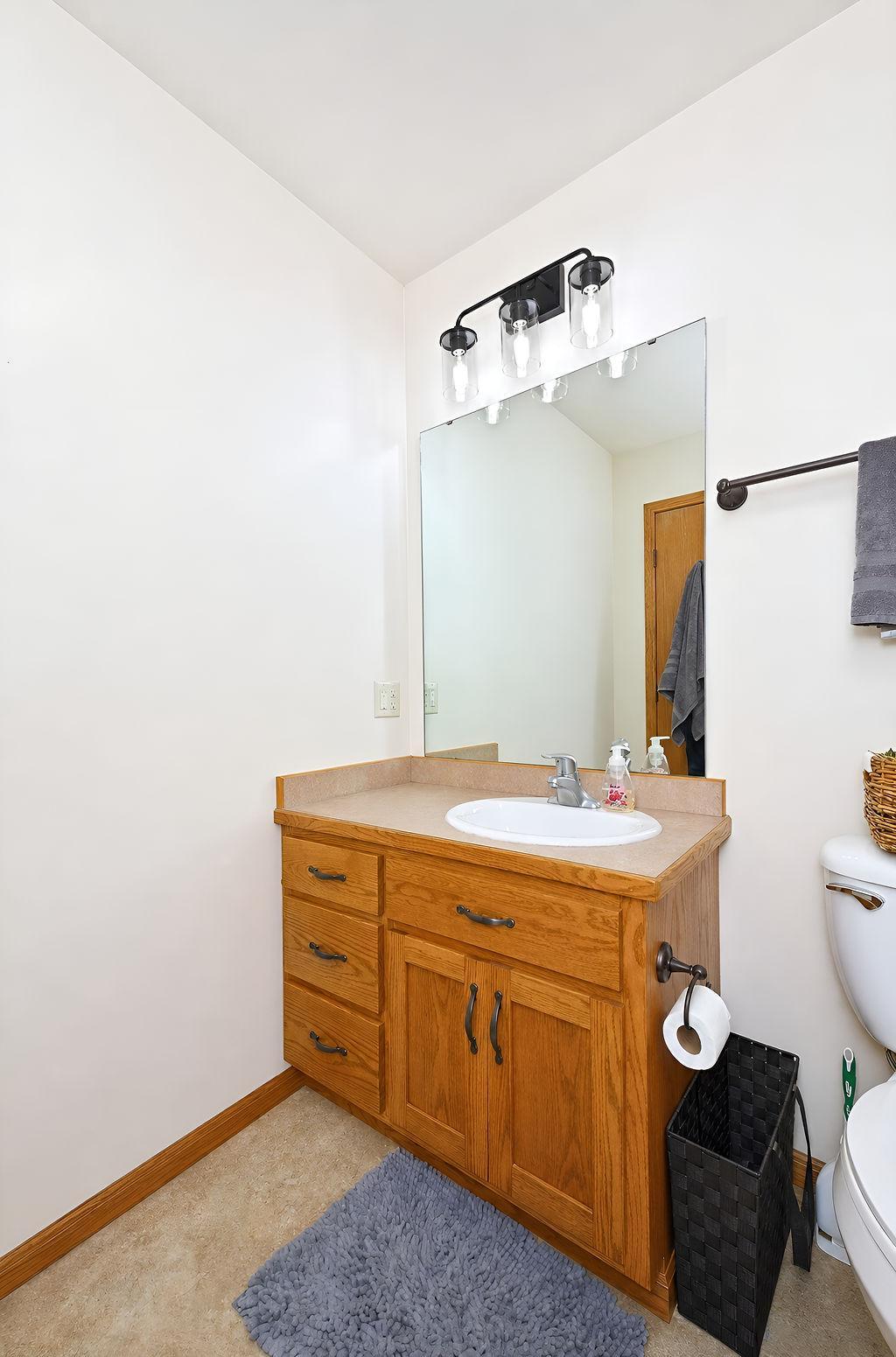 2009 single family home for sale at 1809 Pentland Street in West Fargo, ND — 4 bed, 5 bath (photo 23 of 47)