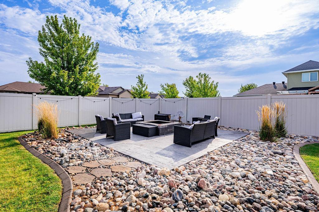 2009 single family home for sale at 1809 Pentland Street in West Fargo, ND — 4 bed, 5 bath (photo 44 of 47)