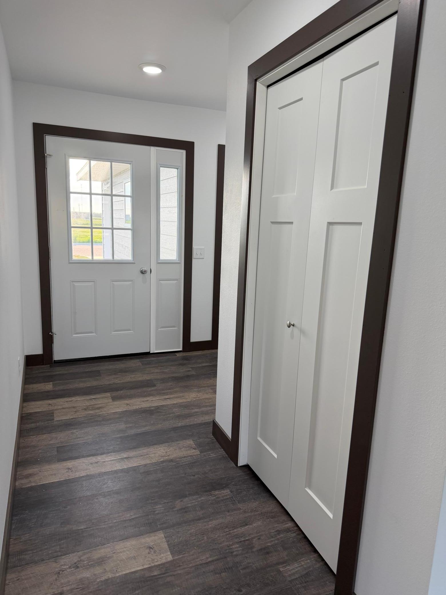 2025 single family home for sale at 1200 Main Avenue S in Roseau, MN — 3 bed, 2 bath (photo 2 of 25)