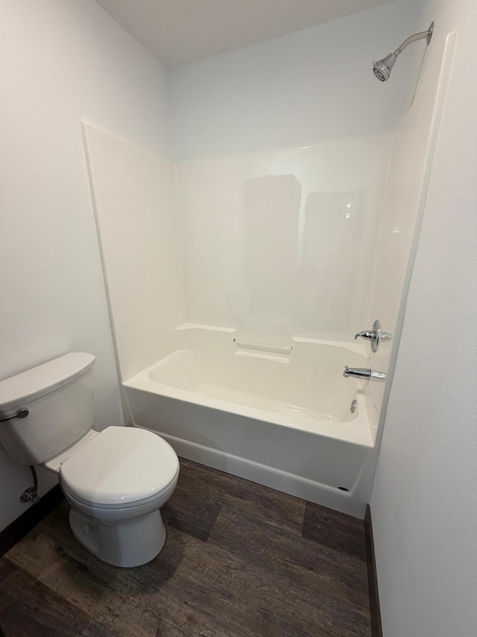 2025 single family home for sale at 1200 Main Avenue S in Roseau, MN — 3 bed, 2 bath (photo 21 of 25)