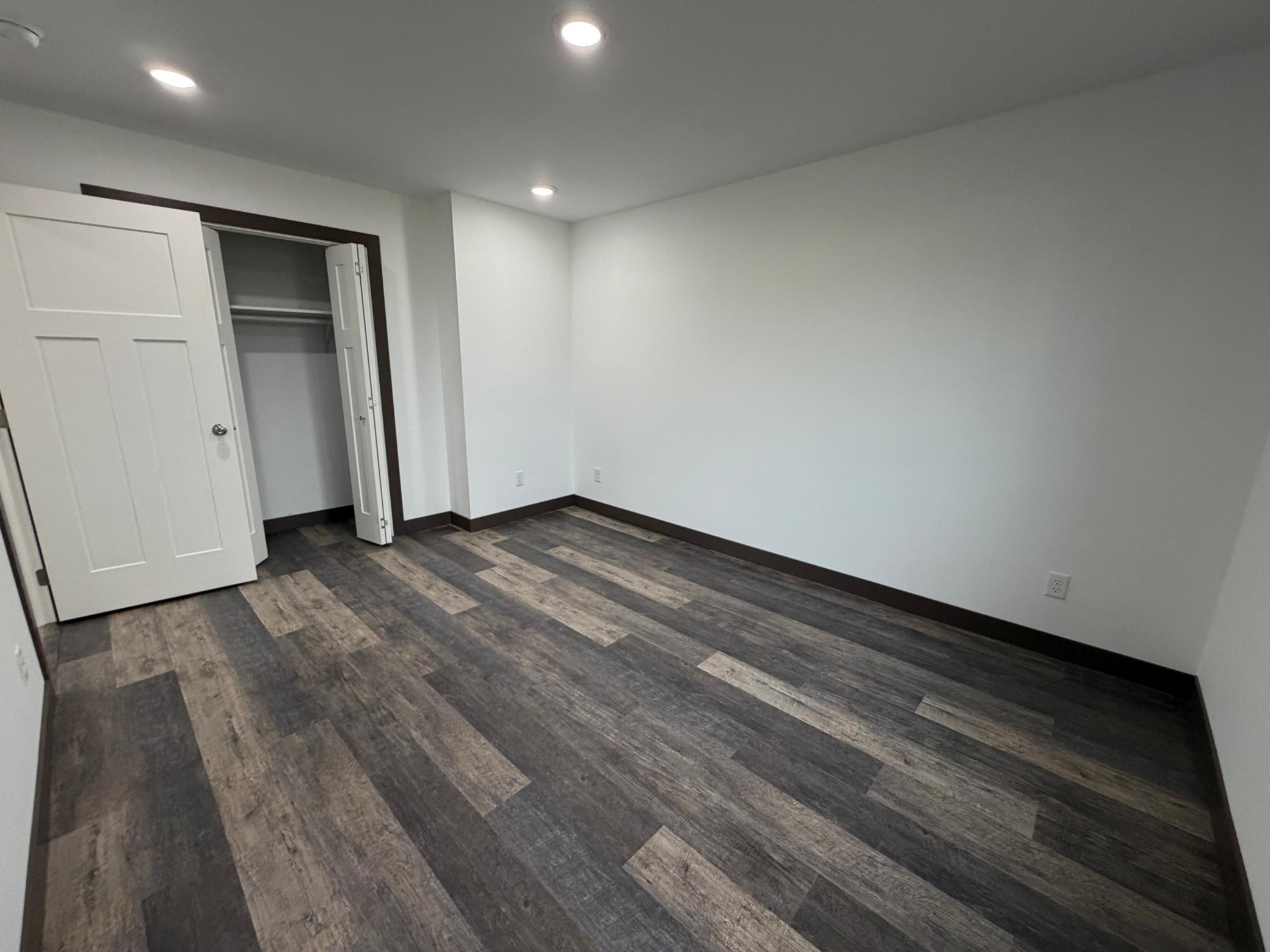 2025 single family home for sale at 1200 Main Avenue S in Roseau, MN — 3 bed, 2 bath (photo 23 of 25)