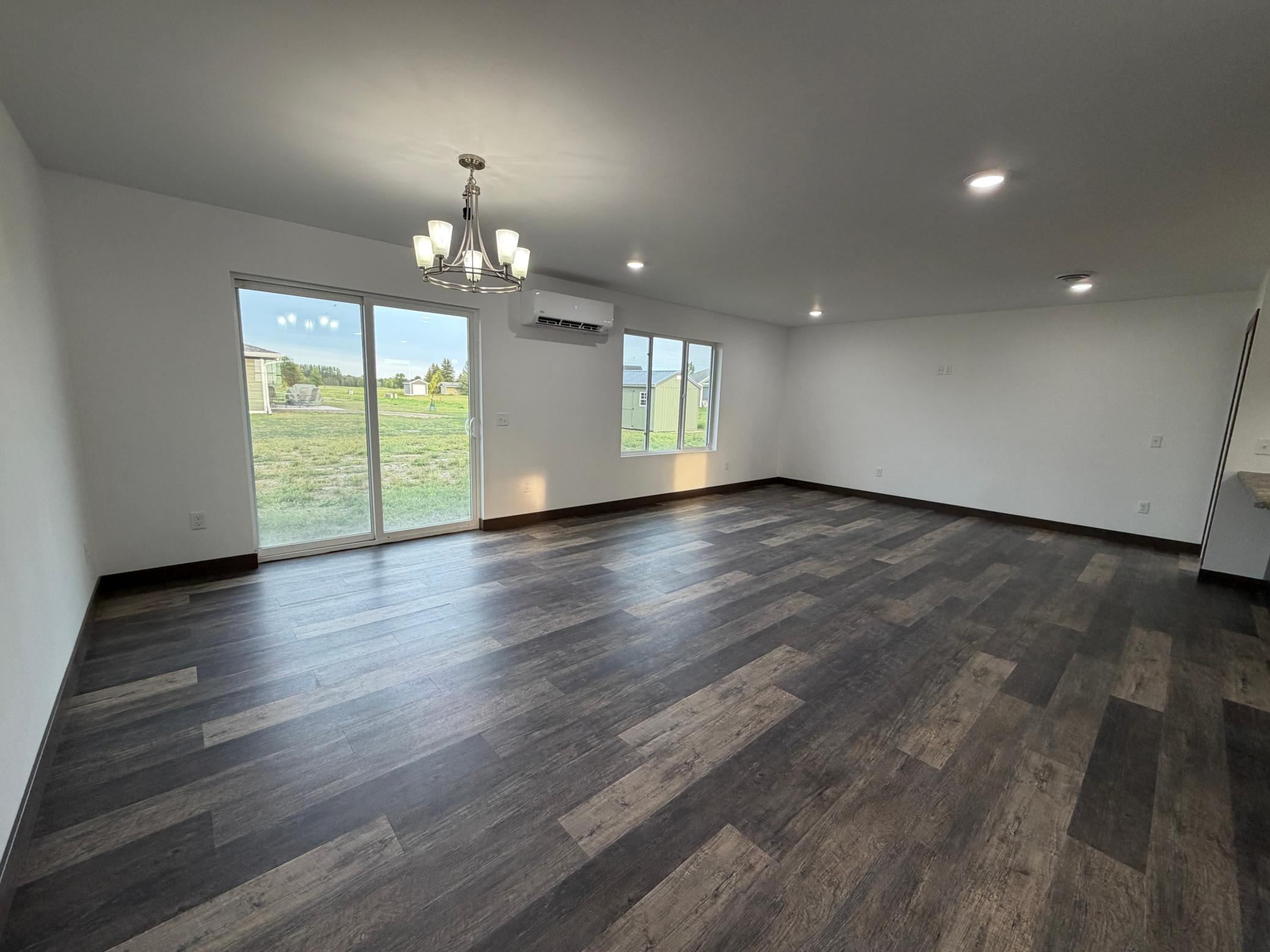 2025 single family home for sale at 1200 Main Avenue S in Roseau, MN — 3 bed, 2 bath (photo 4 of 25)