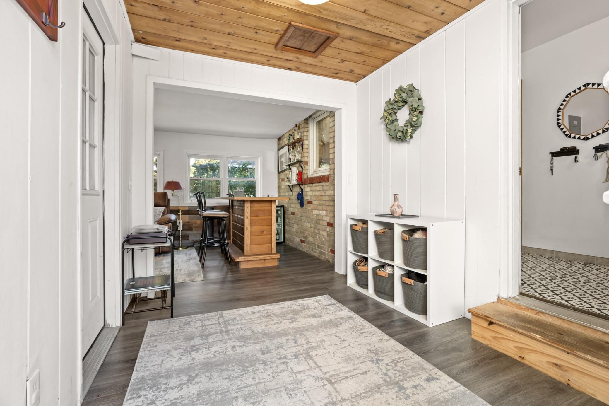 1950 single family home for sale at 332 Willow Street E in Detroit Lakes, MN — 2 bed, 1 bath (photo 23 of 37)