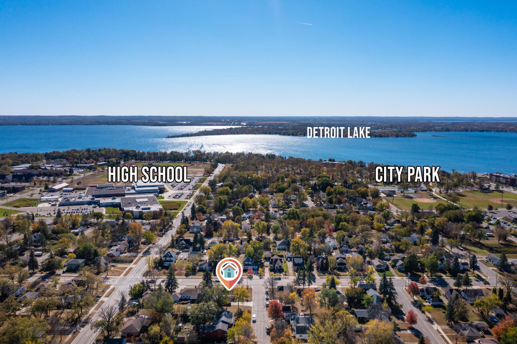 1950 single family home for sale at 332 Willow Street E in Detroit Lakes, MN — 2 bed, 1 bath (photo 34 of 37)