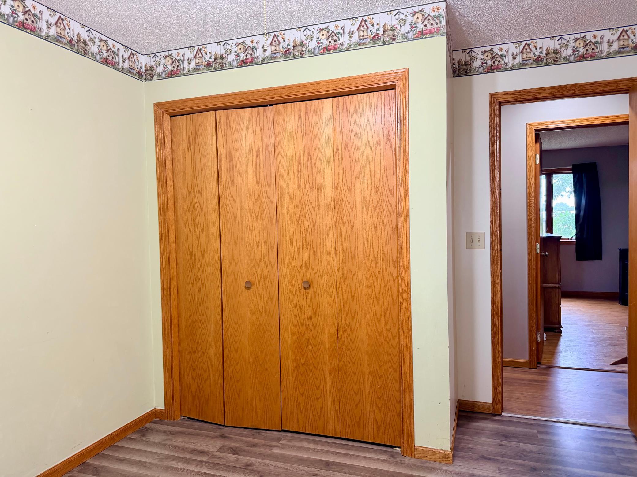 1995 single family home for sale at 506 Jackson Street E in Parkers Prairie, MN — 3 bed, 2 bath (photo 15 of 46)