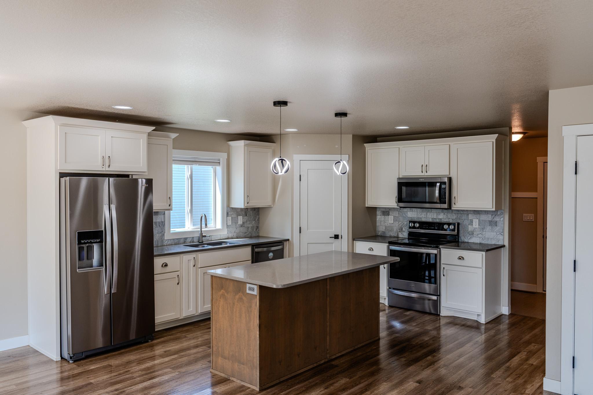 2017 single family home for sale at 6204 63rd Avenue S in Fargo, ND — 5 bed, 4 bath (photo 24 of 74)