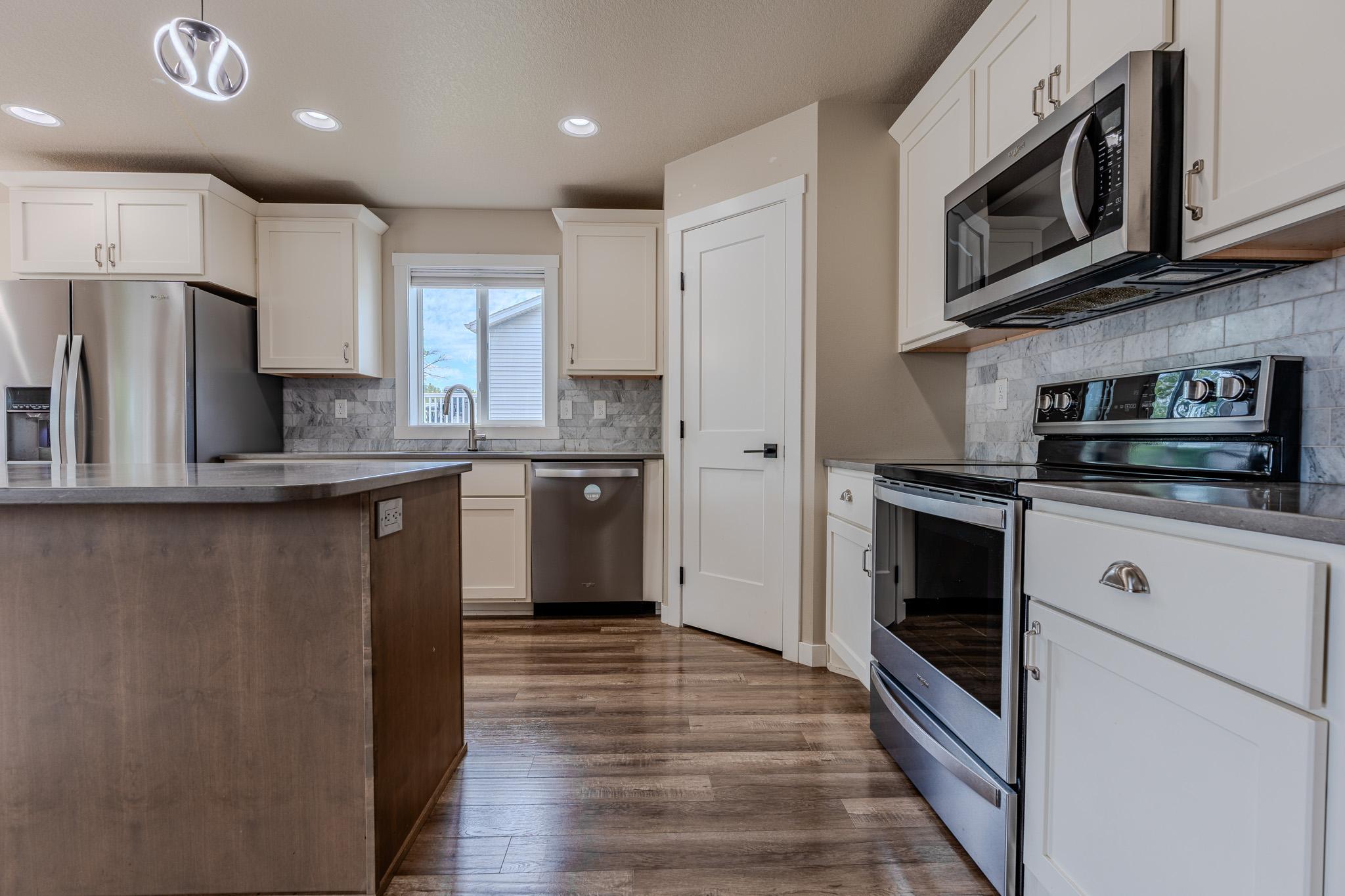 2017 single family home for sale at 6204 63rd Avenue S in Fargo, ND — 5 bed, 4 bath (photo 27 of 74)