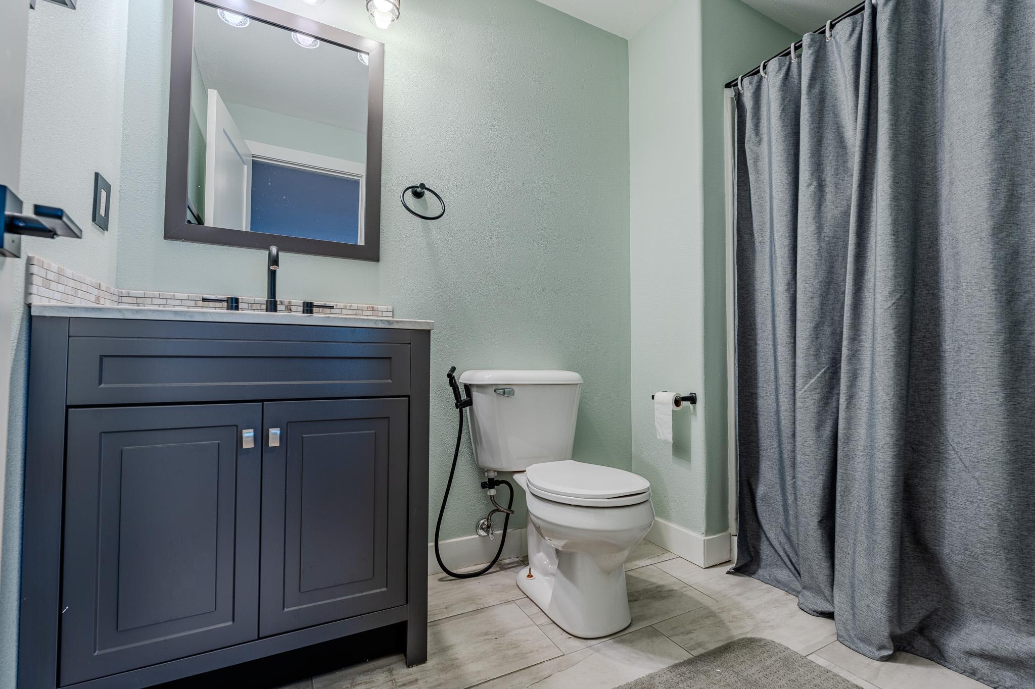 2017 single family home for sale at 6204 63rd Avenue S in Fargo, ND — 5 bed, 4 bath (photo 57 of 74)
