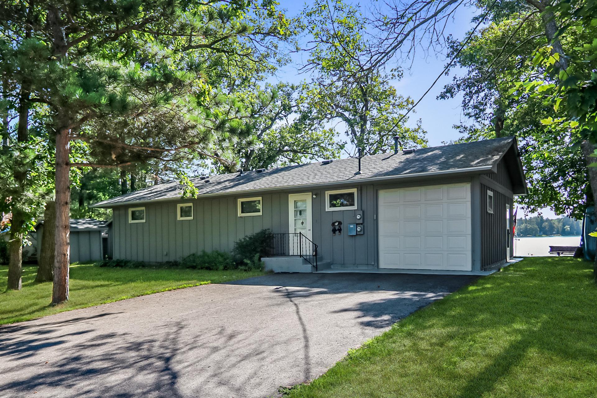 1969 single family home for sale at 5553 Wilderness Road in Pequot Lakes, MN — 2 bed, 2 bath (photo 2 of 36)