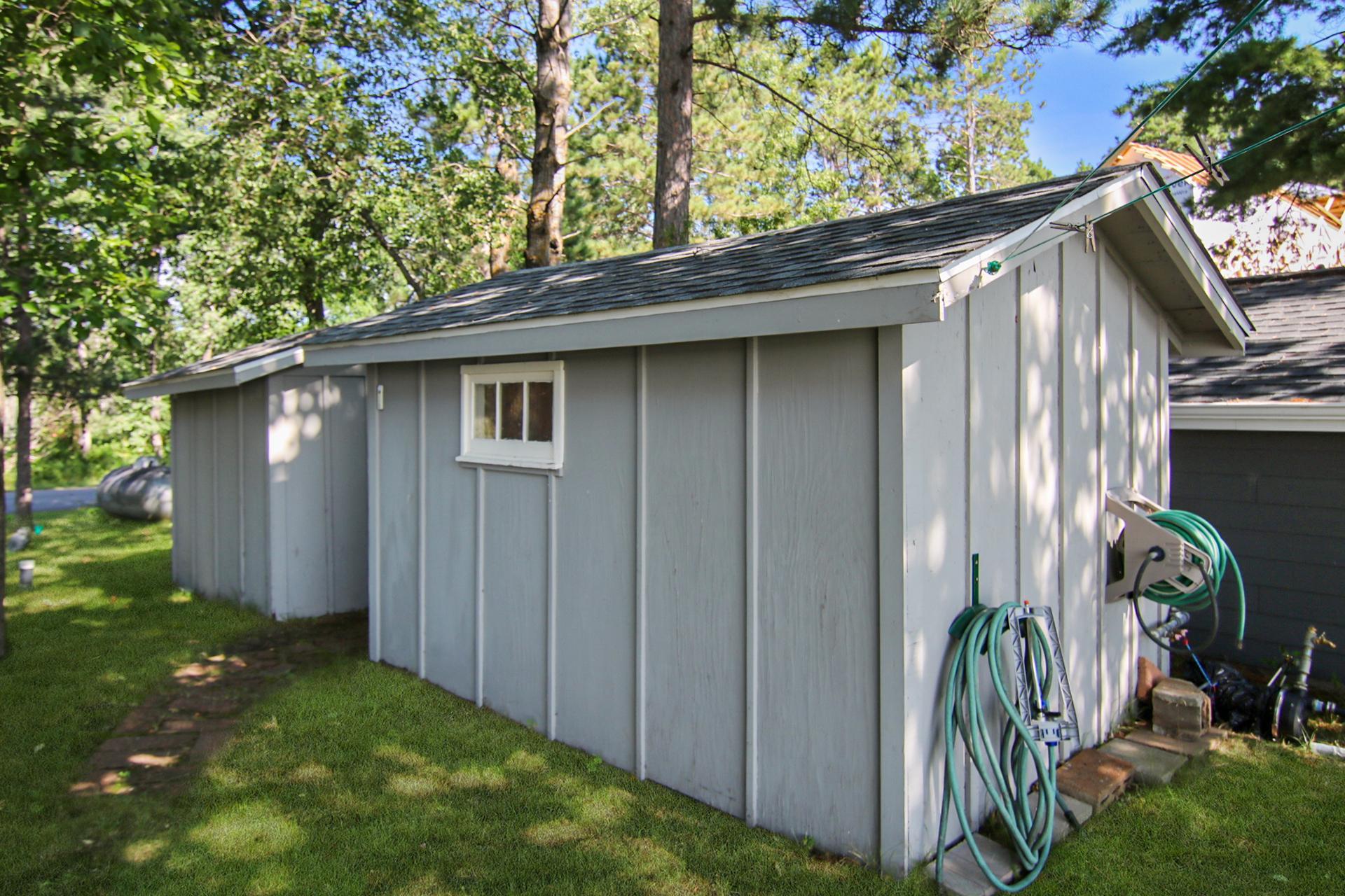 1969 single family home for sale at 5553 Wilderness Road in Pequot Lakes, MN — 2 bed, 2 bath (photo 28 of 36)