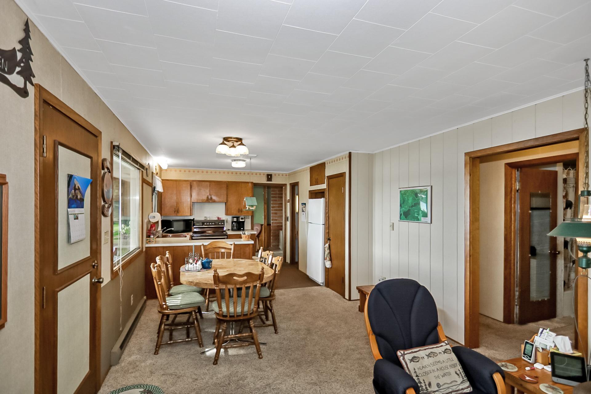 1969 single family home for sale at 5553 Wilderness Road in Pequot Lakes, MN — 2 bed, 2 bath (photo 10 of 36)