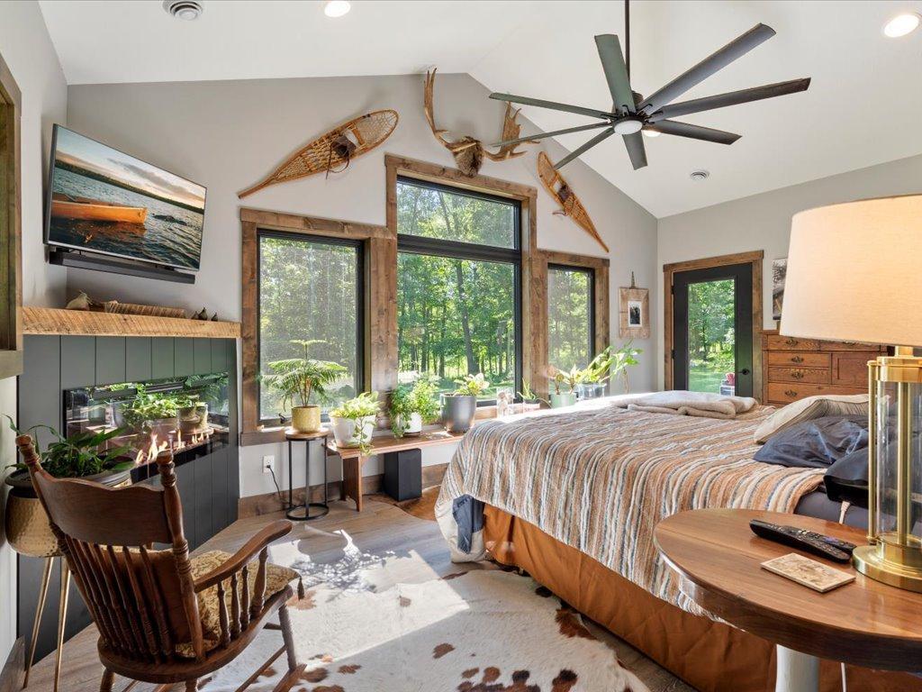2022 single family home for sale at 19410 Lookout Road in Ironton, MN — 3 bed, 3 bath (photo 16 of 37)