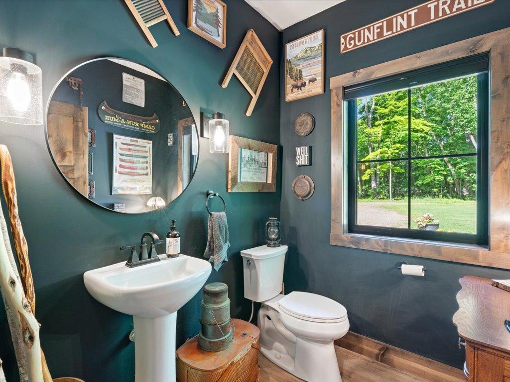 2022 single family home for sale at 19410 Lookout Road in Ironton, MN — 3 bed, 3 bath (photo 26 of 37)