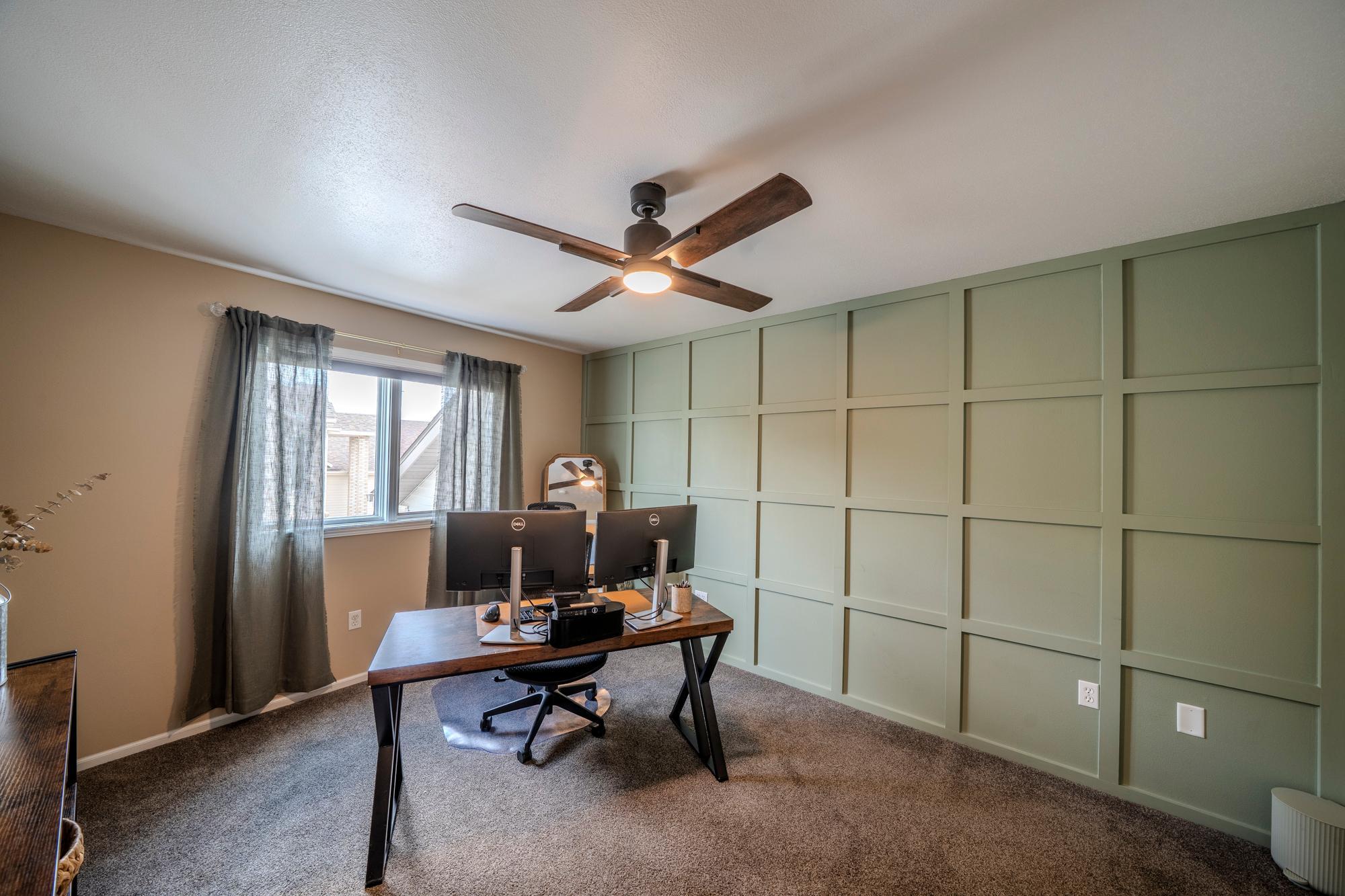 1998 single family home for sale at 2501 PARKVIEW Drive S in Fargo, ND — 4 bed, 3 bath (photo 15 of 32)