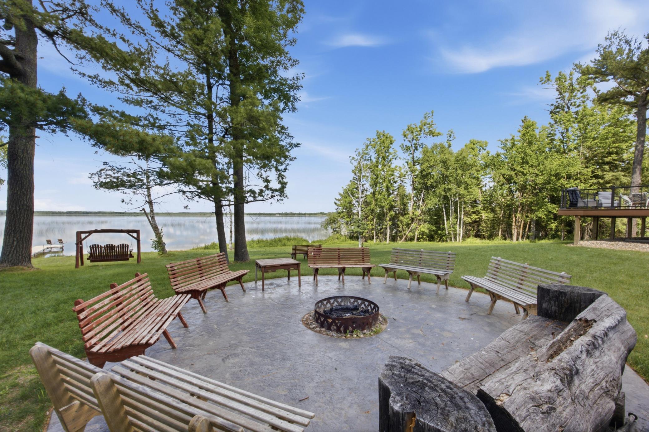 1978 single family home for sale at 46824 Foss Road in Osage, MN — 5 bed, 3 bath (photo 4 of 43)