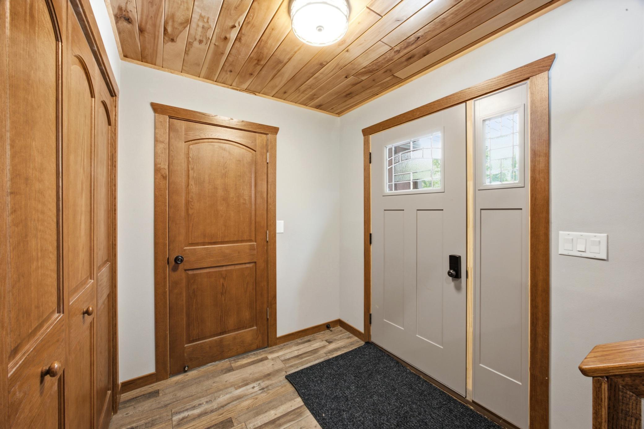 1978 single family home for sale at 46824 Foss Road in Osage, MN — 5 bed, 3 bath (photo 5 of 43)