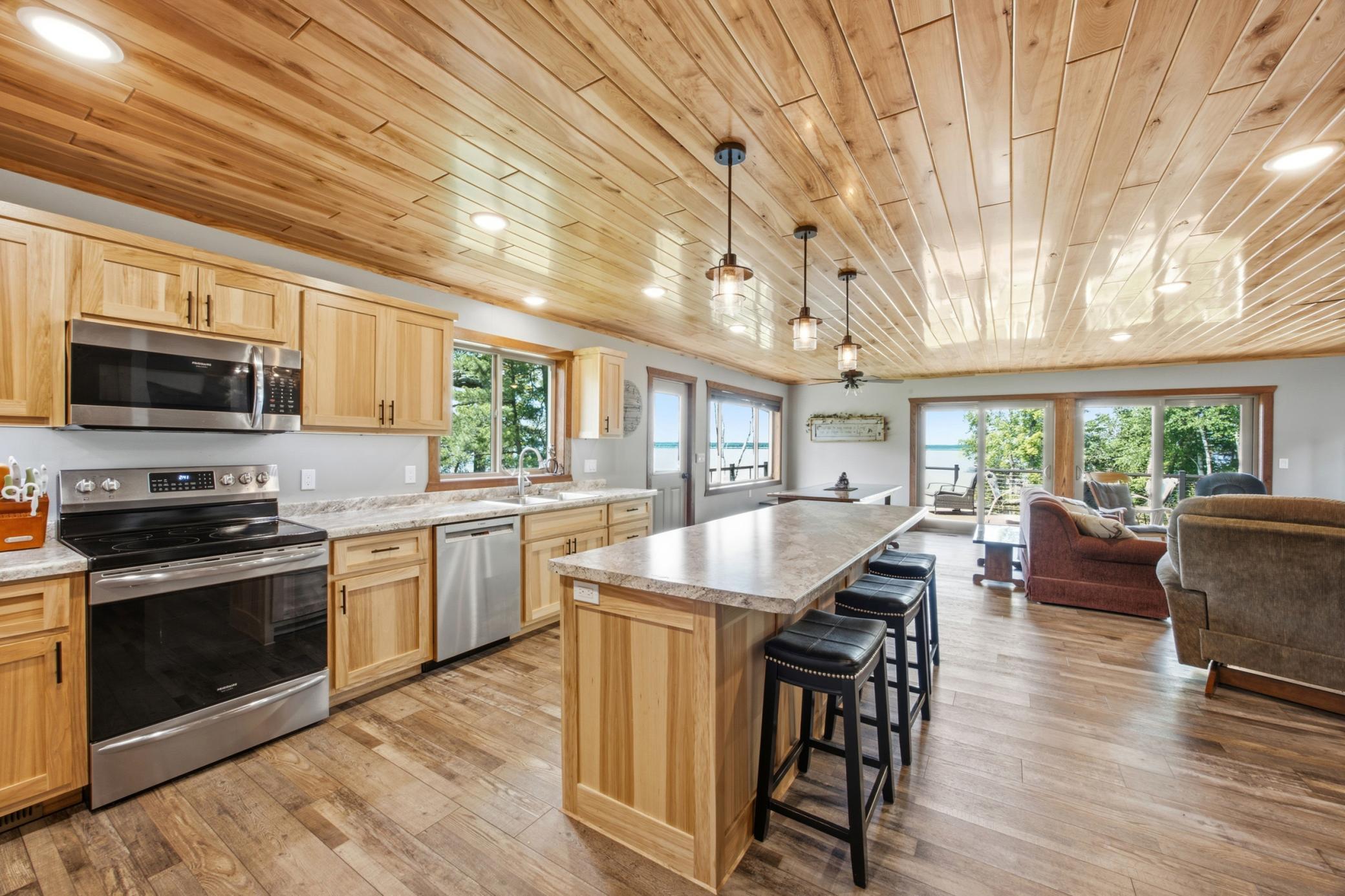 1978 single family home for sale at 46824 Foss Road in Osage, MN — 5 bed, 3 bath (photo 10 of 43)