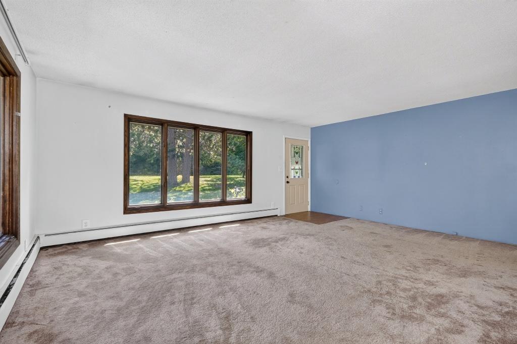 1969 single family home for sale at 601 SW 1st Avenue in Grand Rapids, MN — 3 bed, 2 bath (photo 18 of 61)