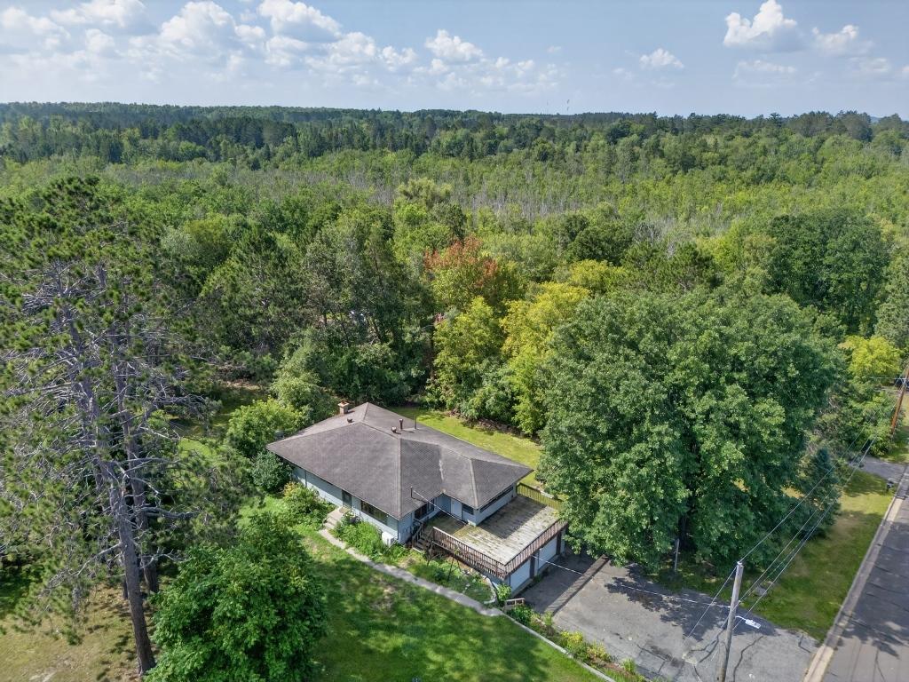 1969 single family home for sale at 601 SW 1st Avenue in Grand Rapids, MN — 3 bed, 2 bath (photo 44 of 61)