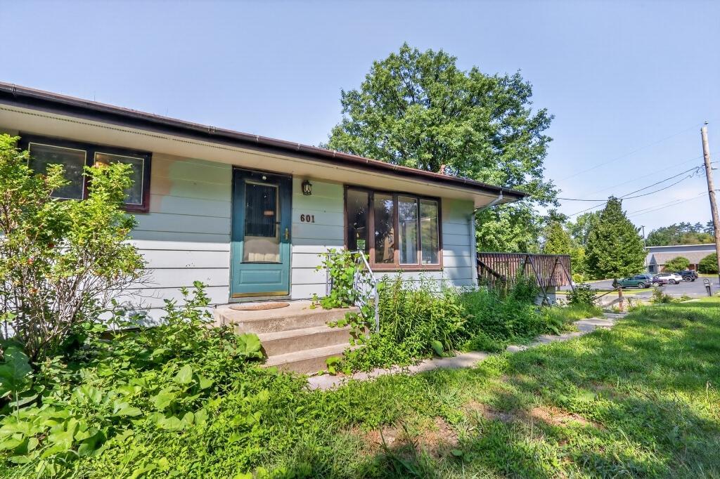 1969 single family home for sale at 601 SW 1st Avenue in Grand Rapids, MN — 3 bed, 2 bath (photo 59 of 61)
